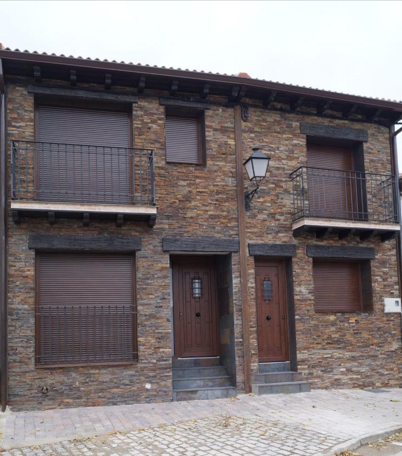 Puente Viejo De Buitrago Casa Enebro Buitrago del Lozoya Exterior foto